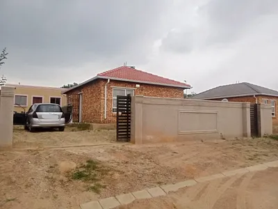 6 Bedroom House For Sale in Benoni - img