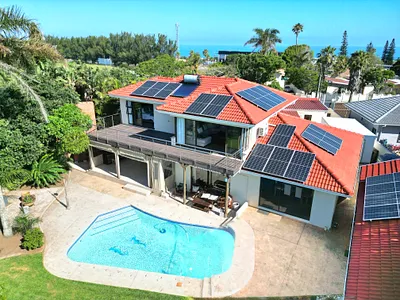 4 Bedroom House For Sale in East London - img