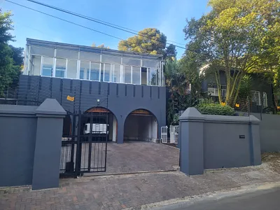 4 Bedroom House For Sale in Johannesburg - PLBQ.webp
