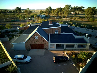 8 Bedroom House For Sale in Nieuwoudtville - VD95.webp