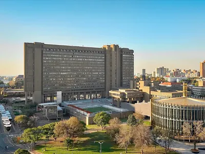 Room For Sale in Johannesburg - jcNT.webp