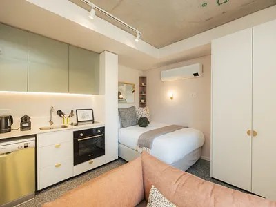 0.5 Bedroom Apartment For Sale in Cape Town - img