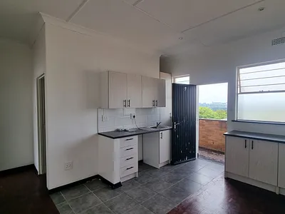 1 Bedroom Apartment To Rent in Randburg - img