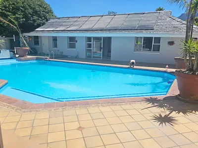 1 Bedroom Apartment To Rent in Cape Town - HOmr.webp