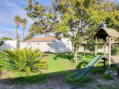 3 Bedroom House To Rent in Blouberg - uaoT.webp