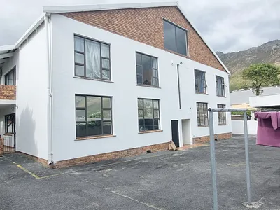 2 Bedroom Apartment To Rent in Gordons Bay - img
