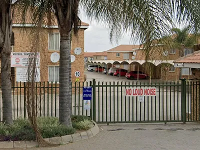 2 Bedroom Townhouse For Sale in Brits - 2rGJ.webp
