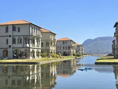 3 Bedroom Apartment For Sale in Hartbeespoort - j4wJ.webp