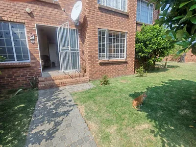 3 Bedroom Townhouse For Sale in The Reeds, Centurion - iu4x.webp