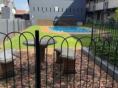 2 Bedroom Townhouse For Sale in Centurion - wXc7.webp