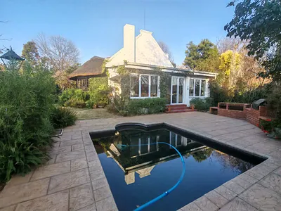 4 Bedroom House For Sale in Centurion - xwyU.webp