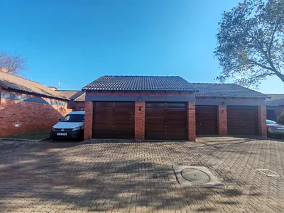 2 Bedroom Townhouse To Rent in Centurion - img