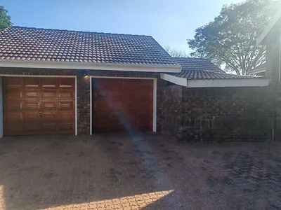 4 Bedroom House For Sale in Pretoria - aqJS.webp