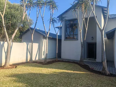 4 Bedroom House For Sale in Centurion - img