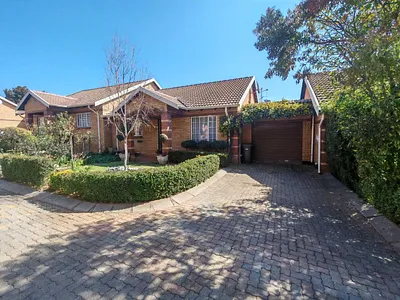 2 Bedroom Townhouse For Sale in Centurion - img