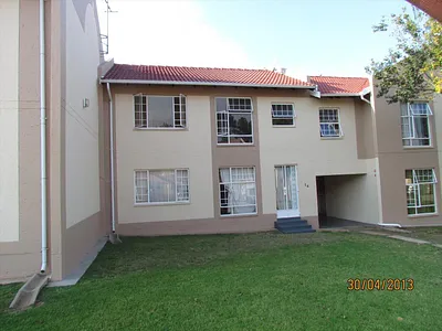 2 Bedroom Apartment For Sale in Centurion - GyZM.webp