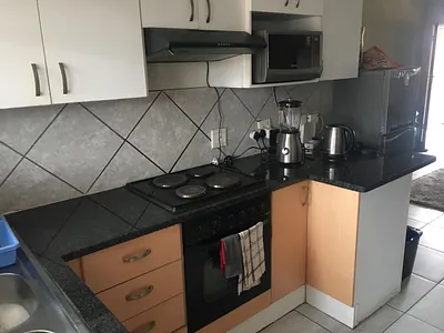 2 Bedroom Apartment For Sale in Midrand - 1bid.webp