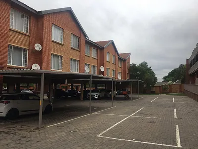 1 Bedroom Apartment For Sale in Centurion - img
