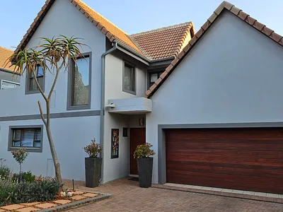 4 Bedroom House For Sale in Centurion - img