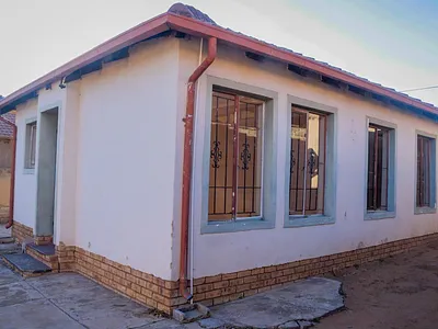 3 Bedroom House For Sale in Johannesburg - img