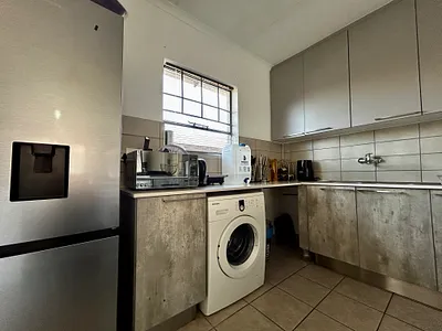 3 Bedroom Apartment For Sale in Centurion - img
