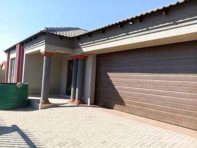 3 Bedroom House For Sale in Mokopane - iMNE.webp