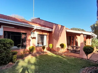 4 Bedroom House For Sale in Mokopane - 9vHd.webp