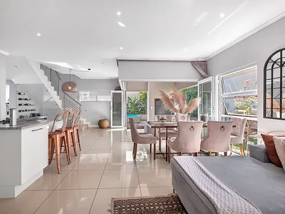 3 Bedroom Apartment For Sale in Sandton - img