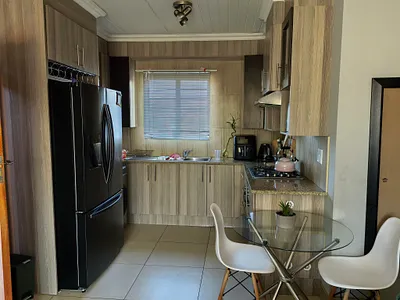 2 Bedroom Apartment To Rent in Pretoria - UV0Q.webp