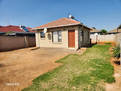 2 Bedroom House For Sale in Benoni - toPA.webp