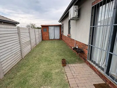 3 Bedroom House To Rent in Pretoria - i6PF.webp