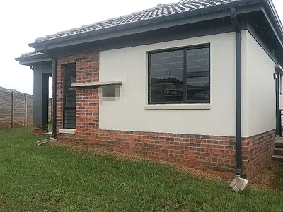 3 Bedroom House For Sale in Pretoria - y3Ub.webp