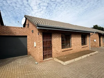 2 Bedroom Apartment To Rent in Secunda - Wg7M.webp