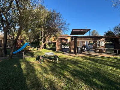 10 Bedroom House For Sale in Pretorius Kraal, Viljoenskroon - kh4t.webp