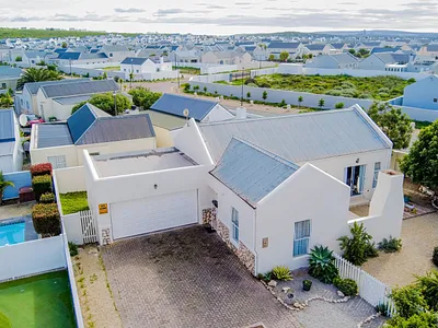 3 Bedroom House For Sale in Langebaan - ADJK.webp