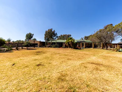 3 Bedroom House For Sale in Krugersdorp - JBJY.webp