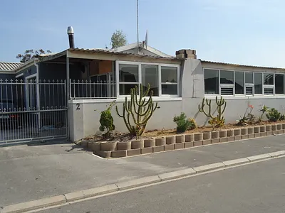 3 Bedroom House For Sale in Somerset West - 4wFD.webp