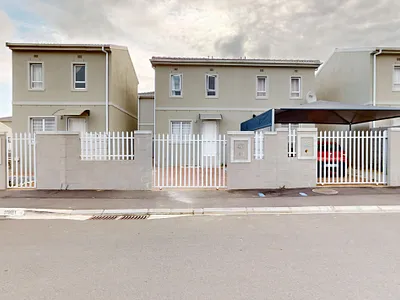 2 Bedroom House For Sale in Milnerton - IYvx.webp