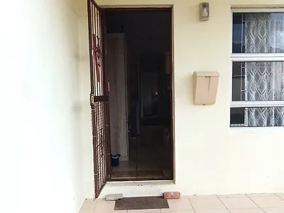 3 Bedroom Townhouse To Rent in Onverwacht, Strand - NudU.webp