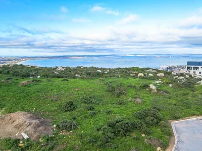 Vacant Land For Sale in Saldanha - ZaO0.webp
