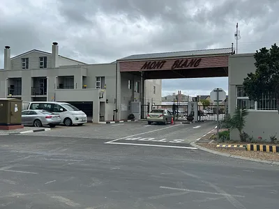 1 Bedroom Apartment To Rent in Gordons Bay - 1DYL.webp