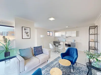 2 Bedroom Apartment For Sale in Cape Town - lQlP.webp