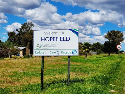 House For Sale in Hopefield - On5l.webp