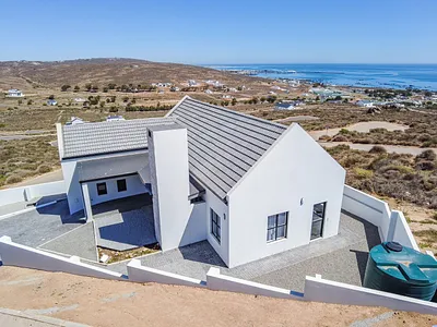 3 Bedroom House For Sale in St Helena Bay - f7ys.webp