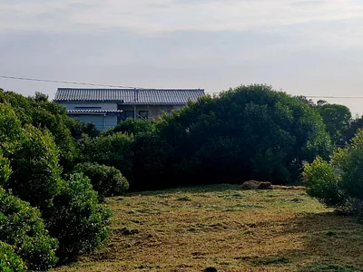 3 Bedroom House For Sale in Gansbaai - UwfU.webp