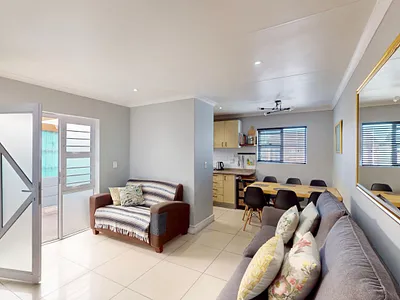 4 Bedroom House For Sale in Mitchells Plain - oteh.webp
