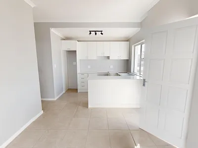 3 Bedroom House For Sale in Mitchells Plain - img