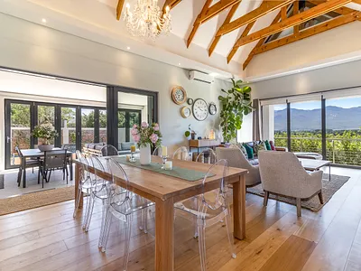 4 Bedroom House For Sale in Paarl - SUcw.webp