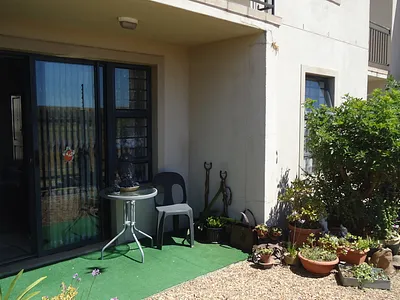 2 Bedroom Apartment For Sale in Gordons Bay - HPqH.webp