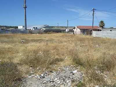 Vacant Land For Sale in Macassar - img